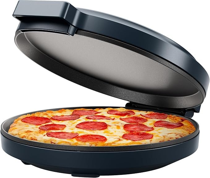 Chefman Everything Maker y Horno Eléctrico para Pizza, 1440W, Horno de Pizza de Encimera con Placas Antiadherentes de 12”, Cocina Multifunción para Pizza, Quesadillas y Omelettes